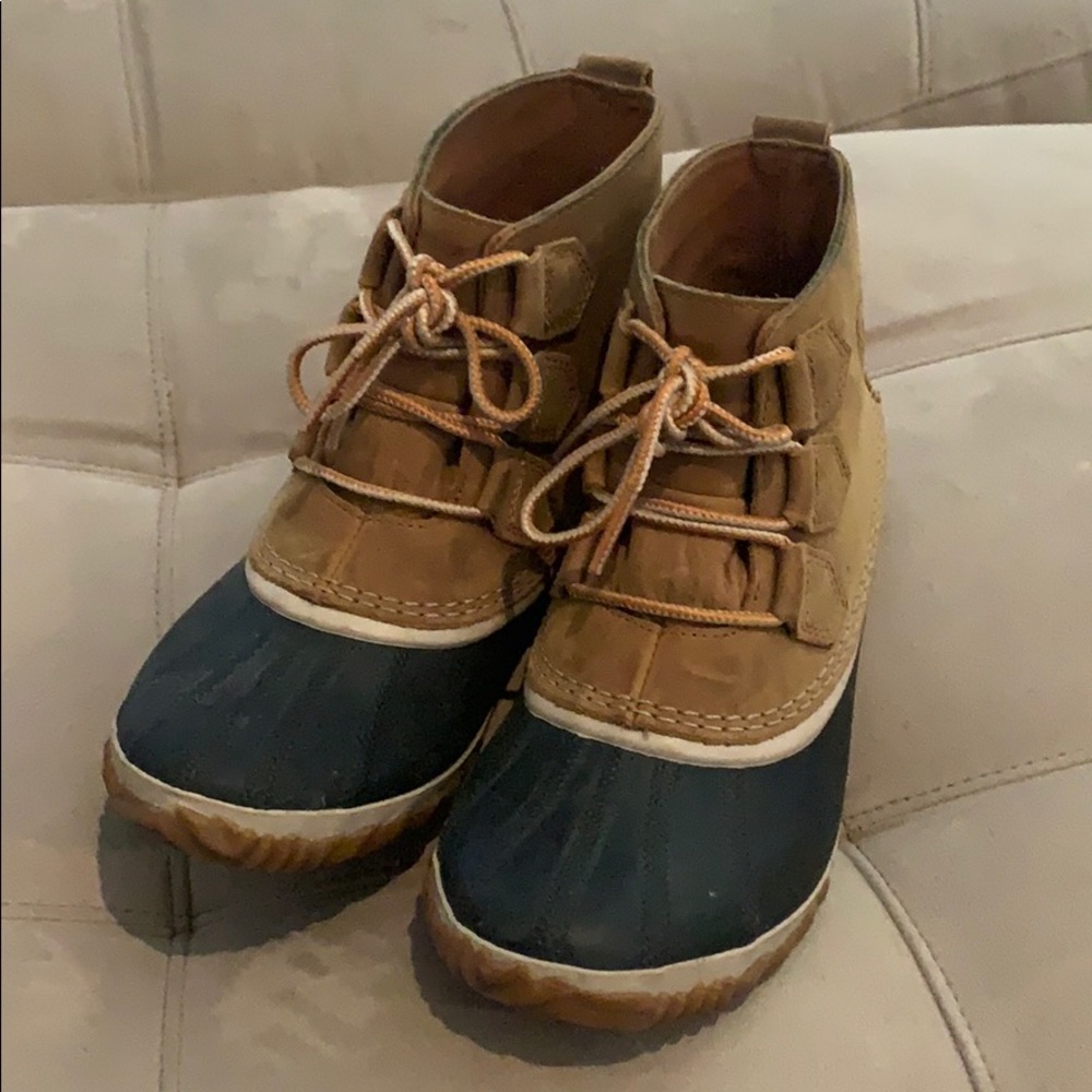 Sorel Out and About Ankle Boots